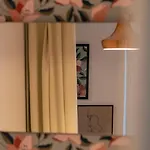 - Renove Au Coeur De Apartment
